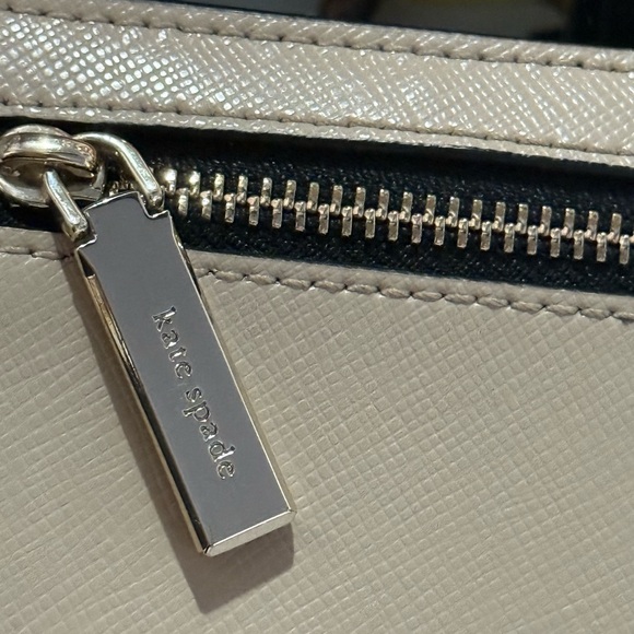 Kate Spade Wallet - Picture 3 of 5